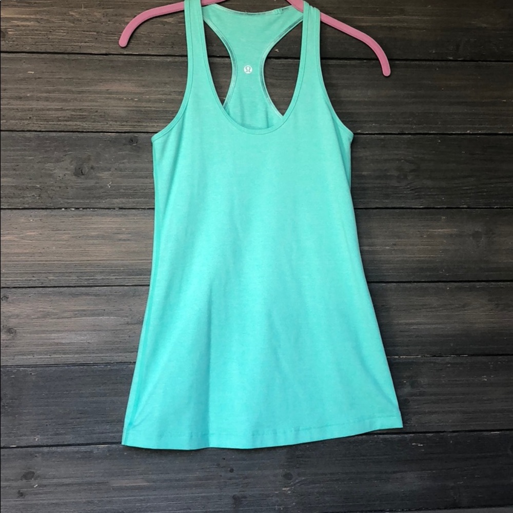 Lululemon Heathered Menthol CRB 6 EUC